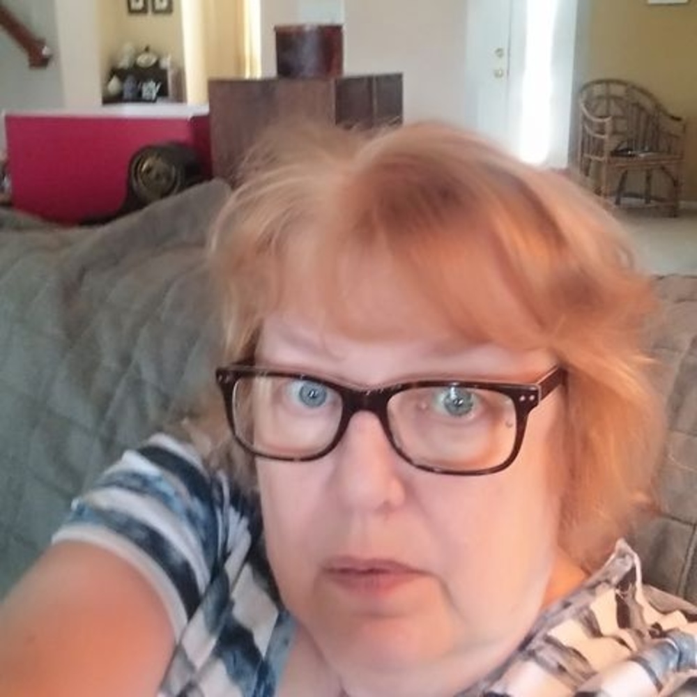 Meet your Posher, Lynn